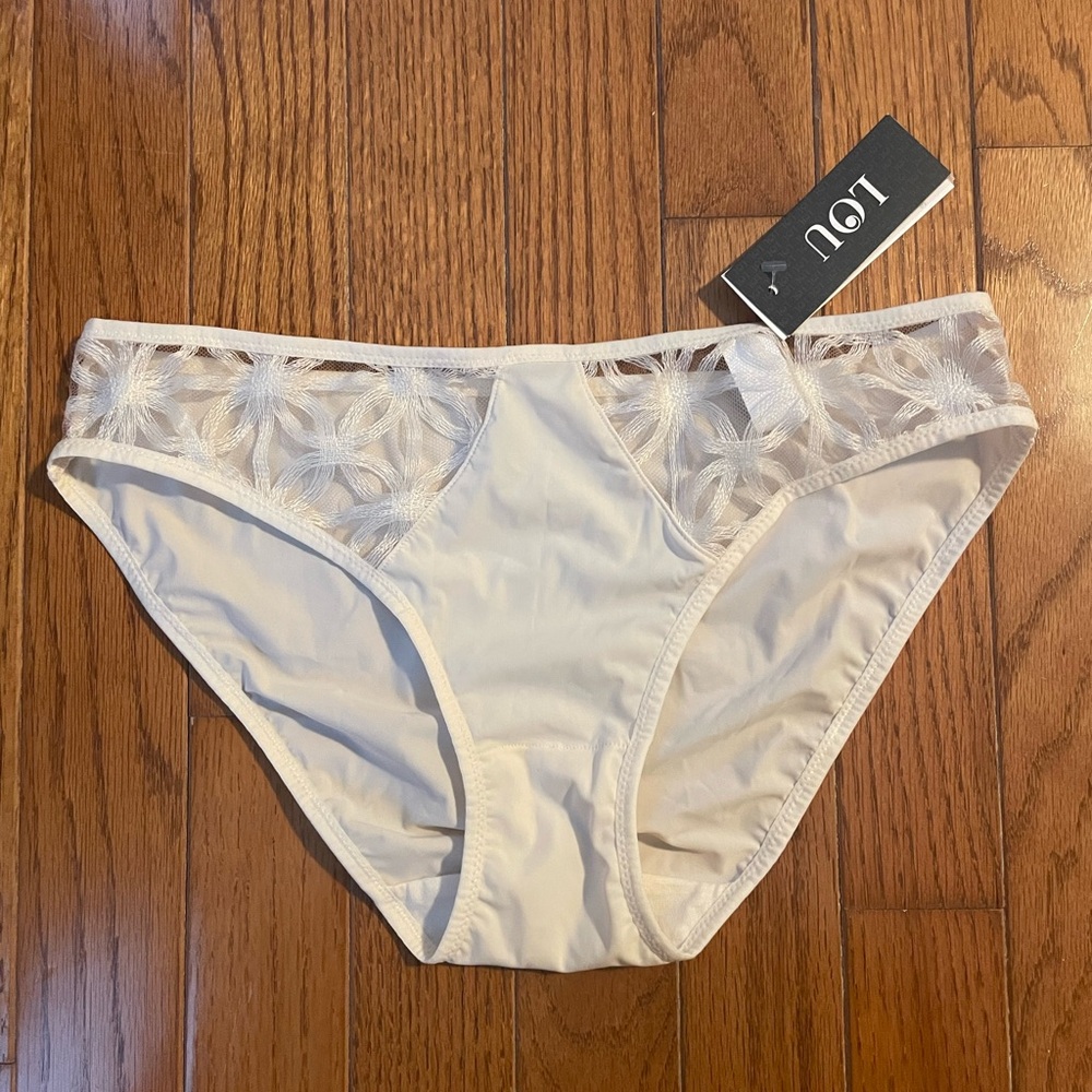 Ivory Floral Lace Women's Panties Architecture - Lou Paris - Size Small NWT